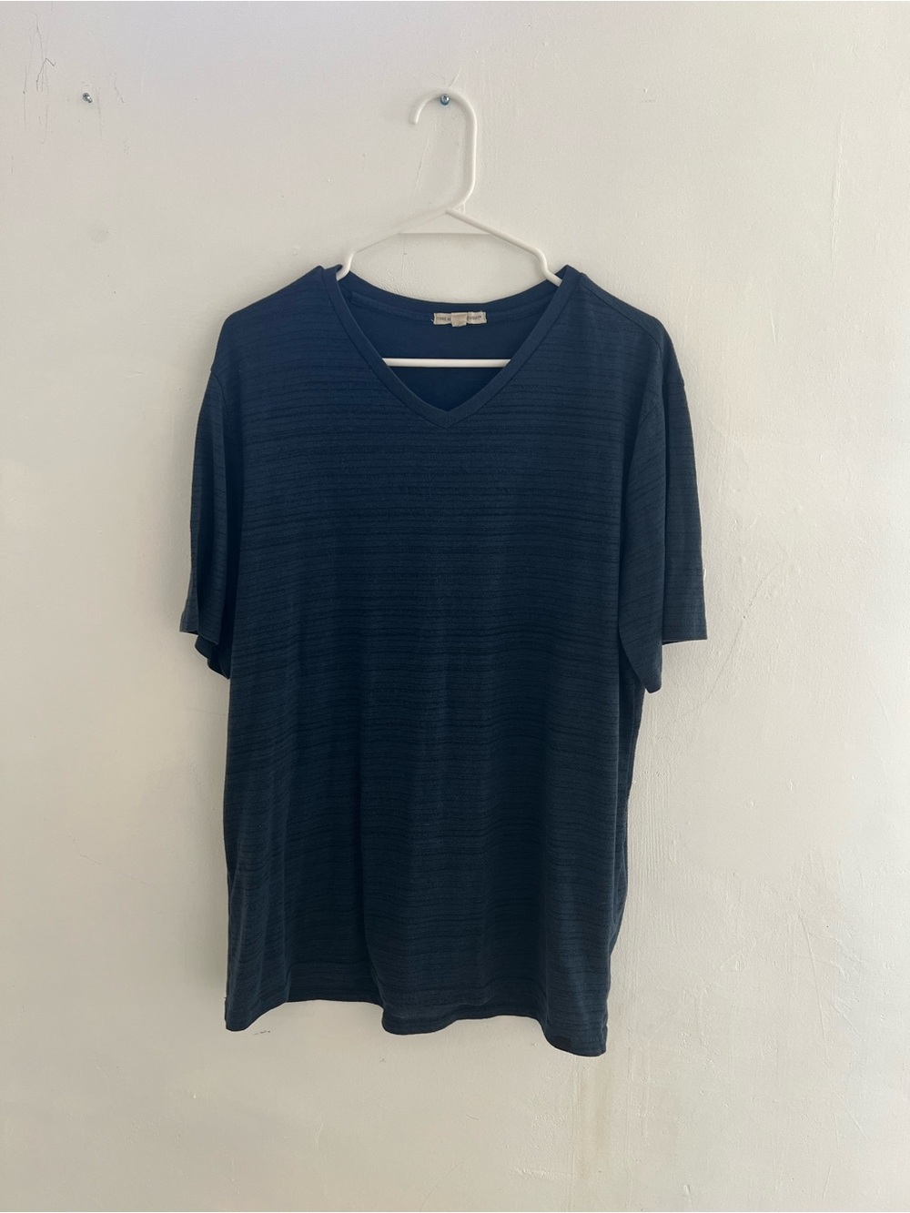 Thread 4 Thought - Men's V-Neck Short Sleeve Shirt - size large - Black